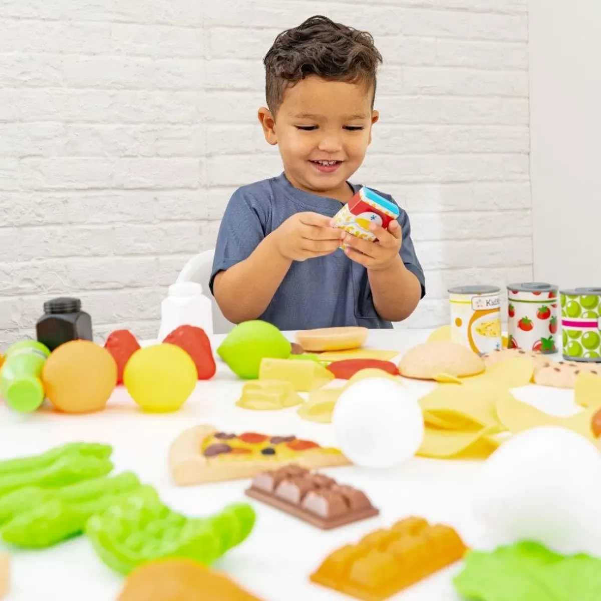 Play Kitchen Accessories^KidKraft Deluxe Tasty Treats Pretend Play Food