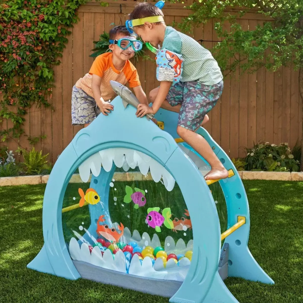 Toddler Climbers^KidKraft Shark Escape Climber