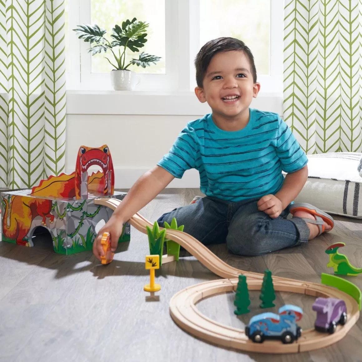 Cheap KidKraft Adventure Tracks™: Dino World T-Rex Tremor Cave