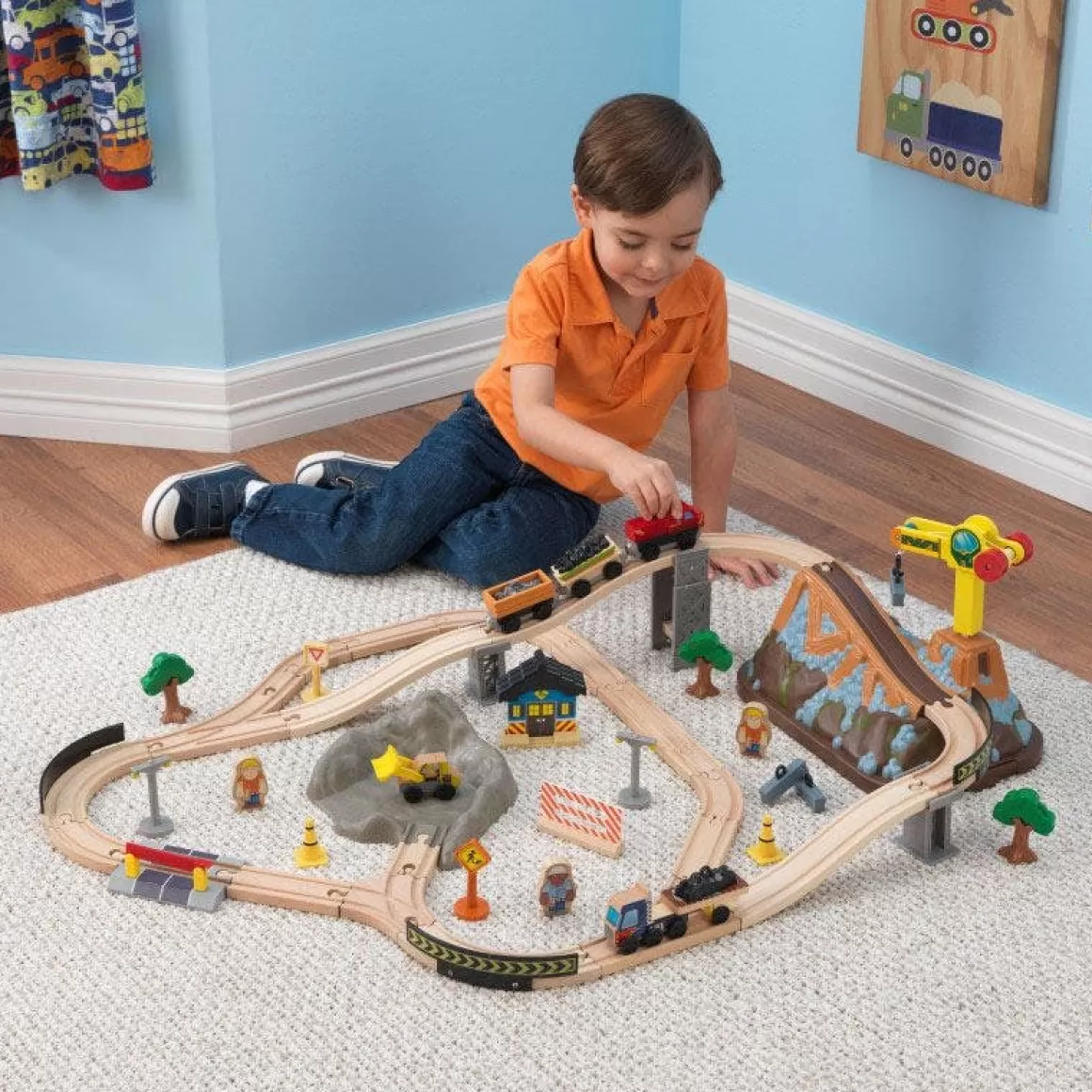 Store KidKraft Bucket Top Construction Train Set