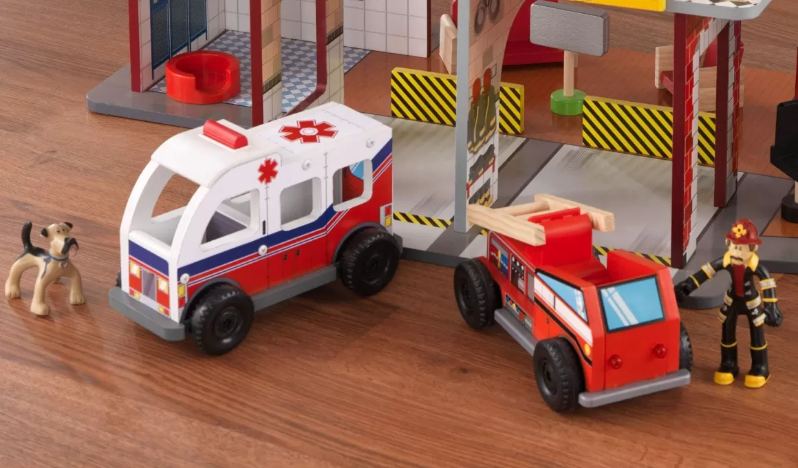 Clearance KidKraft Deluxe Fire Rescue Set