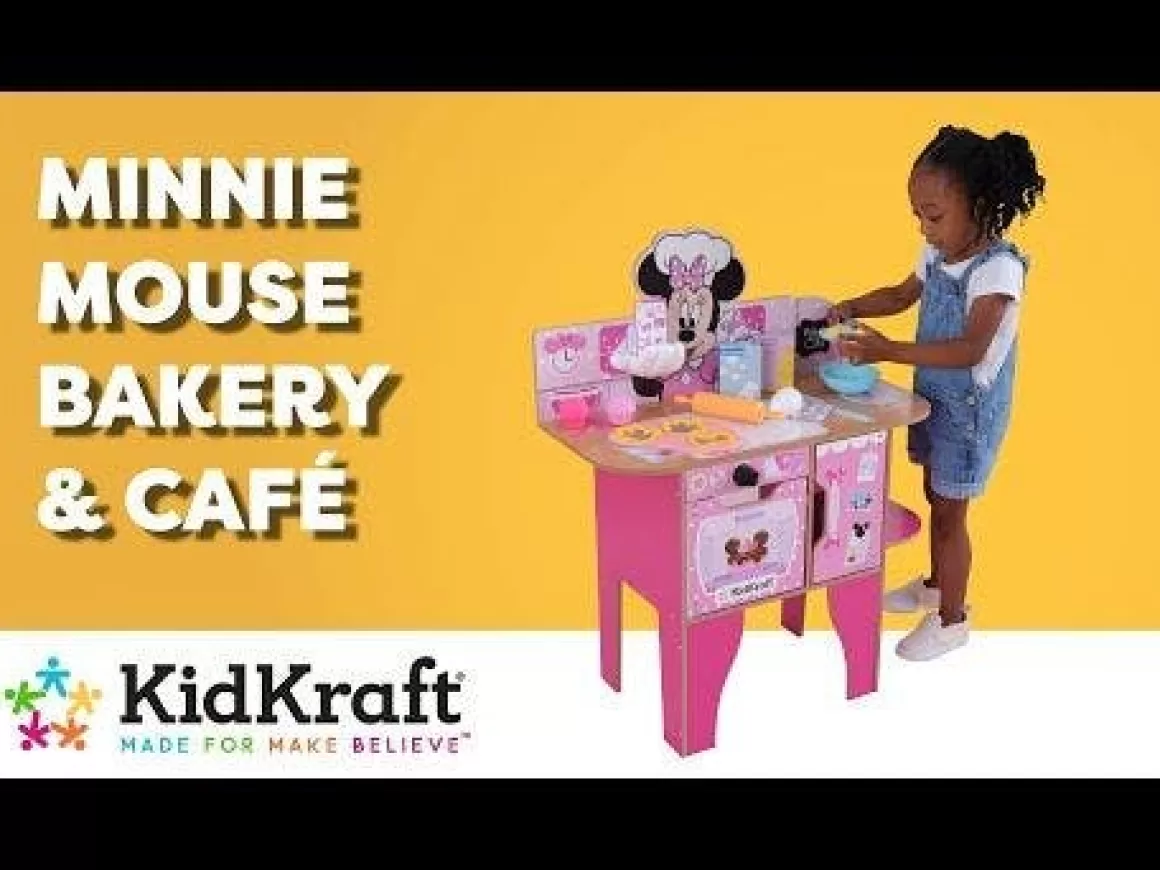 Sale KidKraft Minnie Mouse Bakery & Cafe