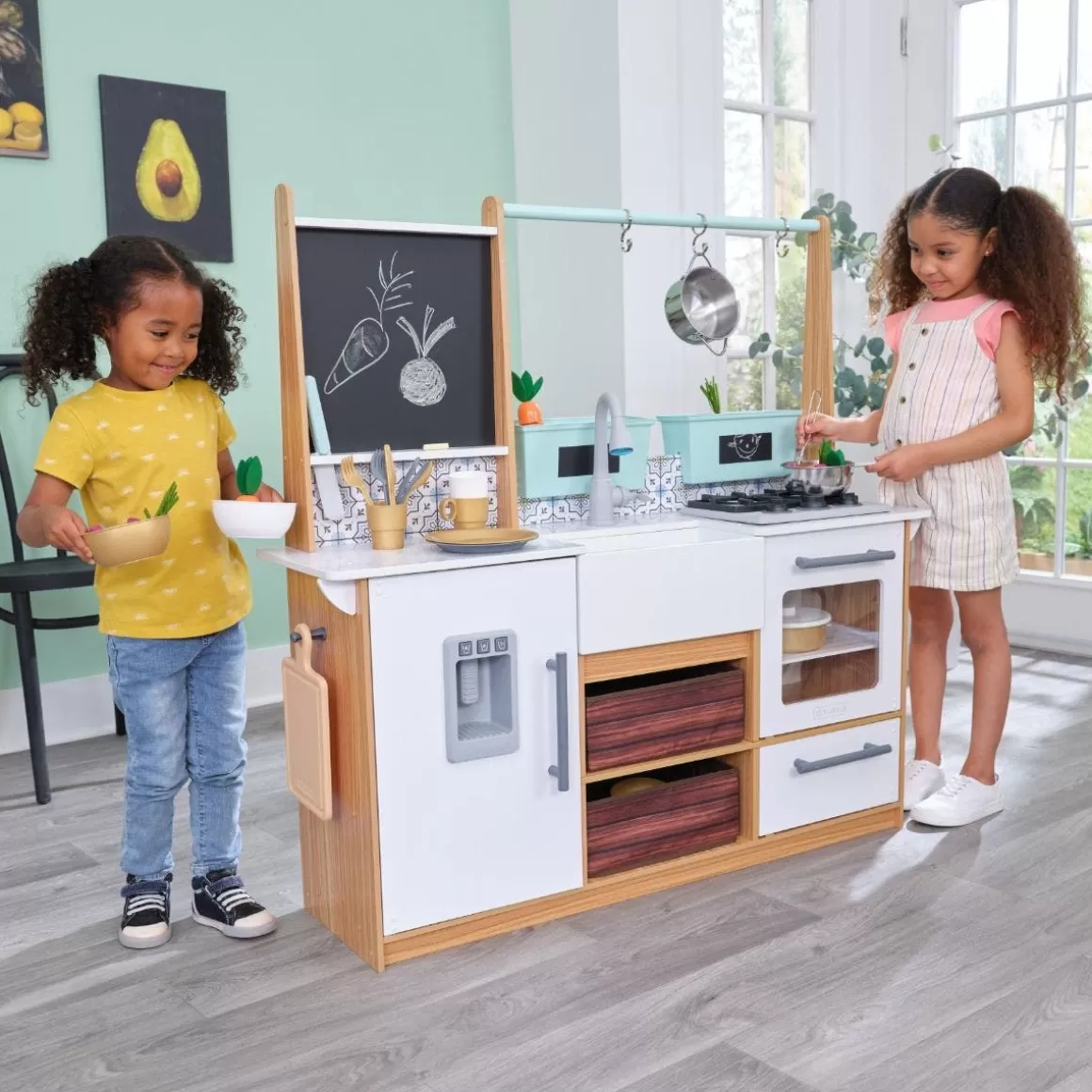 Discount KidKraft Modern Metallics Farmhouse Play Kitchen