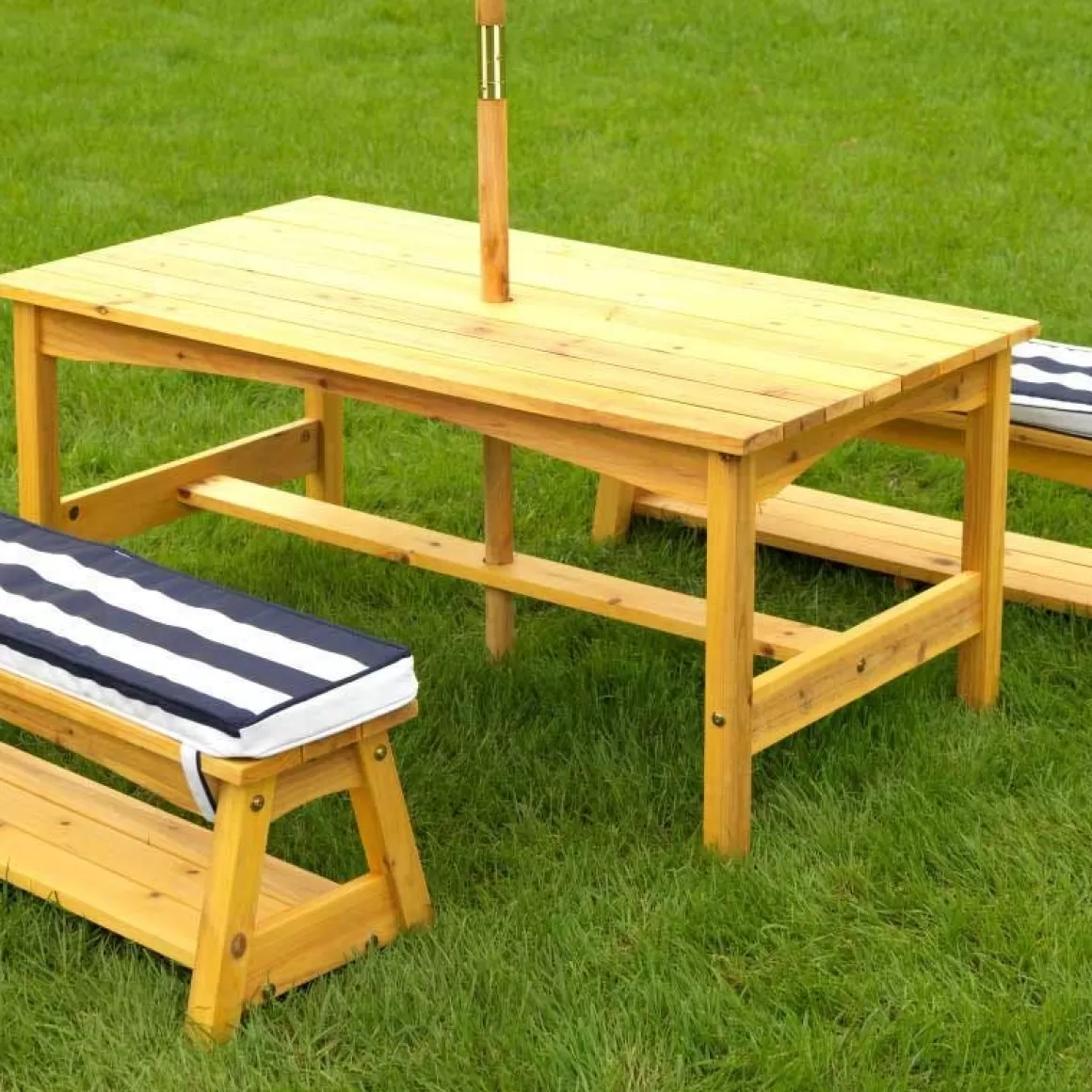 Flash Sale KidKraft Outdoor Table & Bench Set With Cushions & Umbrella - Navy & White Stripes
