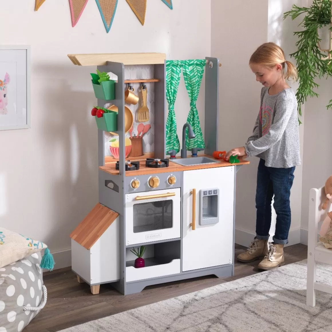 Clearance KidKraft Terrace Garden Play Kitchen